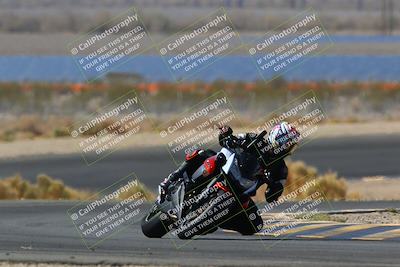 media/Apr-10-2022-SoCal Trackdays (Sun) [[f104b12566]]/Turn 14 (10am)/